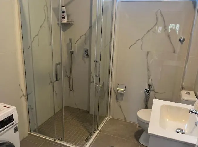 Апартаменты Irena And Papi's Warm Тирана